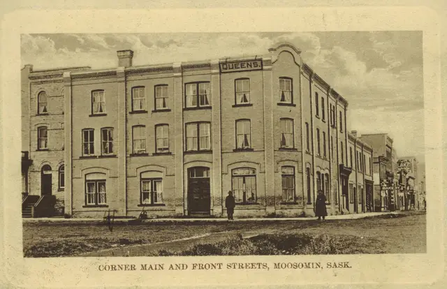 Corner of Main and Front Streets, with the Queens hotel