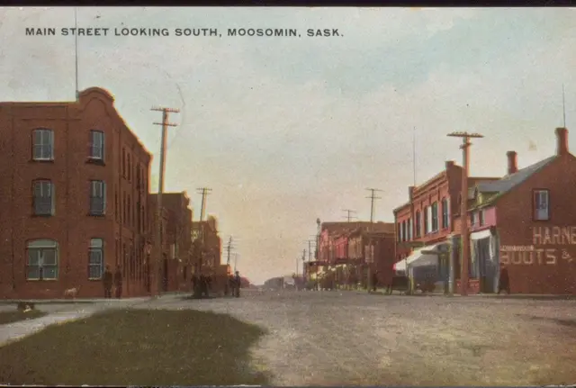 Main Street looking south